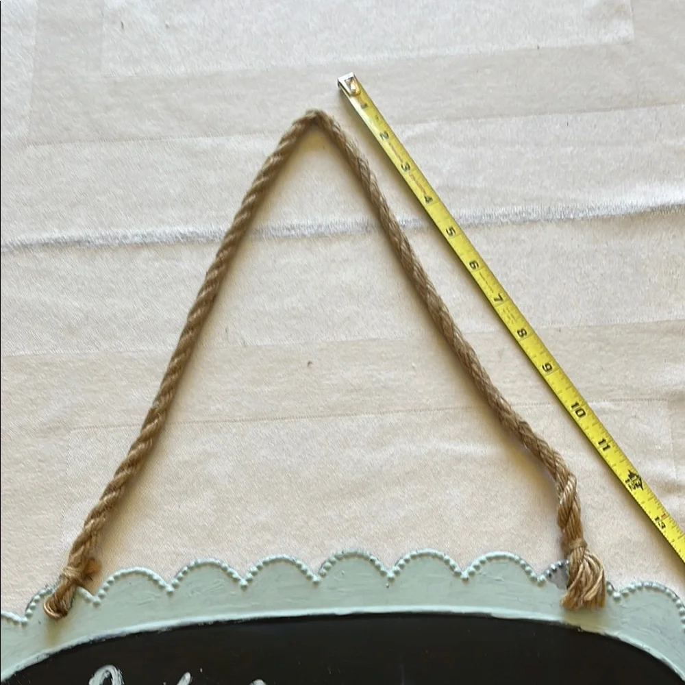Charming Oval Welcome Sign